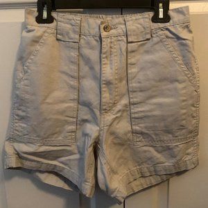 Men’s Khaki Hook & Tackle Beer Can Shorts (32)